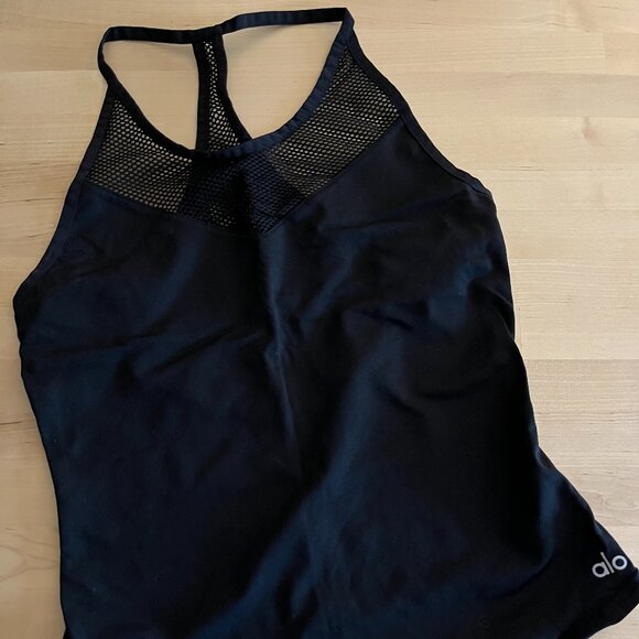 ALO Yoga Tops - ALO Yoga Black Mesh Tank - Small